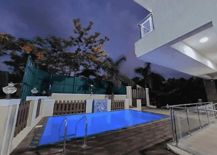Leisure Villa Khandala 